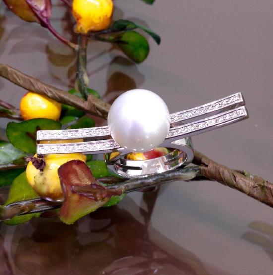 Australian pearl ring