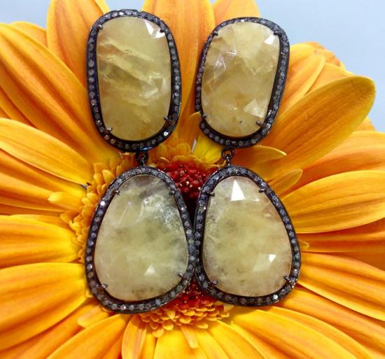 earrings yellow sapphires