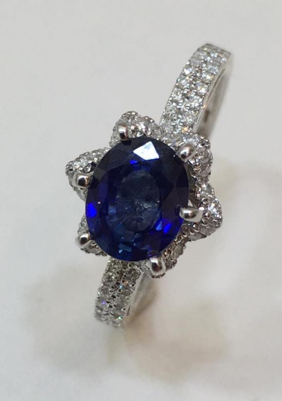 ring with sapphire