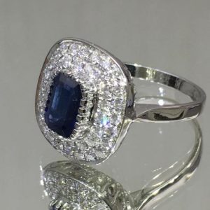 Anello con zaffiro e diamanti - Image 3