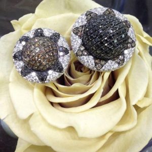 Anello con diamanti bianchi, neri e cognac - Image 1