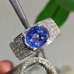 Anello con zaffiro e diamanti - Image 3