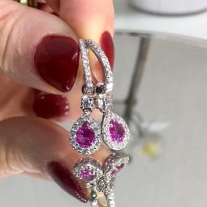 Orecchini con diamanti e zaffiri rosa - Image 3
