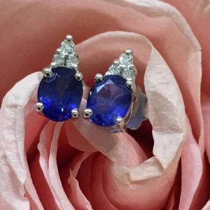 Orecchini a lobo con zaffiri e diamanti - Image 1