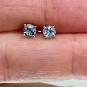 Orecchini a lobo con acquamarine - Image 2