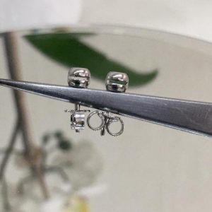 Orecchini a lobo con diamanti - Image 3