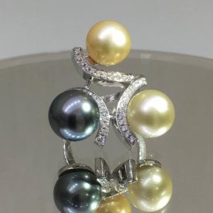 Anello trilogy di perle e diamanti - Image 1