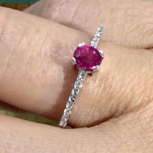 Anello con rubino e diamanti - Image 8