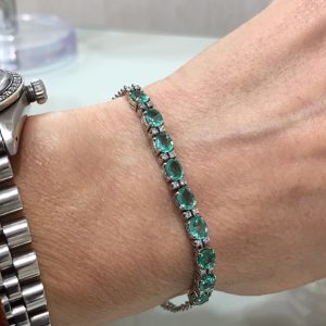 Bracciale semi tennis con smeraldi e diamanti - Image 1